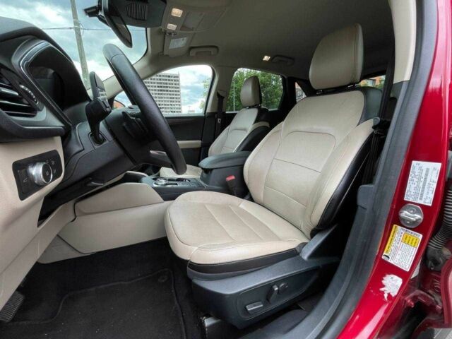 Красный Форд Эскейп, объемом двигателя 2 л и пробегом 81 тыс. км за 19000 $, фото 3 на Automoto.ua