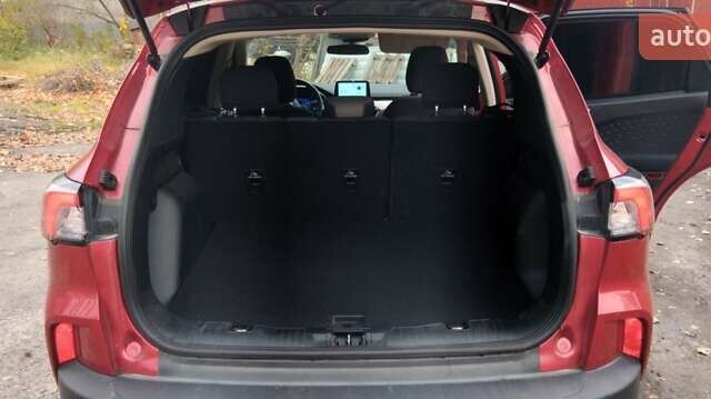 Червоний Форд Ескейп, об'ємом двигуна 2.49 л та пробігом 67 тис. км за 22800 $, фото 8 на Automoto.ua