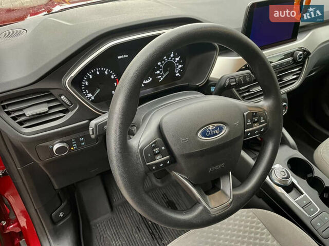 Форд Эскейп 2020 в Ровно на Automoto.ua Красный Форд Эскейп, объемом двигателя 1.5 л и пробегом 50 тыс. км за 14900 $, фото 45 на Automoto.ua