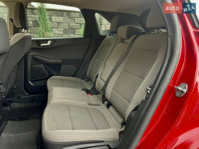 Червоний Форд Ескейп, об'ємом двигуна 1.5 л та пробігом 50 тис. км за 14999 $, фото 9 на Automoto.ua