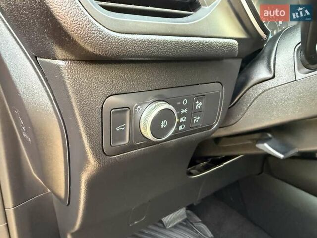 Червоний Форд Ескейп, об'ємом двигуна 2 л та пробігом 153 тис. км за 17900 $, фото 29 на Automoto.ua