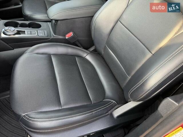 Червоний Форд Ескейп, об'ємом двигуна 2 л та пробігом 153 тис. км за 17900 $, фото 35 на Automoto.ua