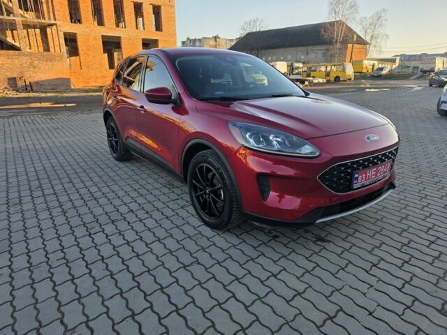 Красный Форд Эскейп, объемом двигателя 1.5 л и пробегом 113 тыс. км за 15000 $, фото 3 на Automoto.ua