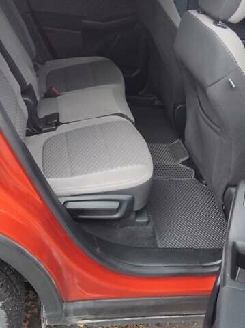 Червоний Форд Ескейп, об'ємом двигуна 2.49 л та пробігом 67 тис. км за 22800 $, фото 7 на Automoto.ua