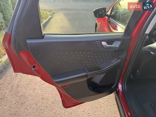 Червоний Форд Ескейп, об'ємом двигуна 2 л та пробігом 153 тис. км за 17900 $, фото 36 на Automoto.ua