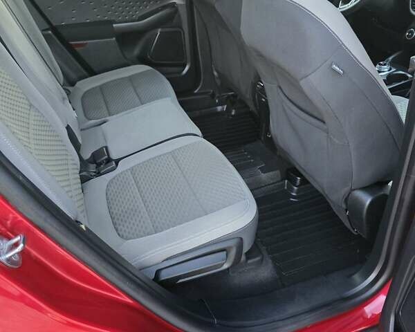 Красный Форд Эскейп, объемом двигателя 1.5 л и пробегом 113 тыс. км за 15000 $, фото 10 на Automoto.ua