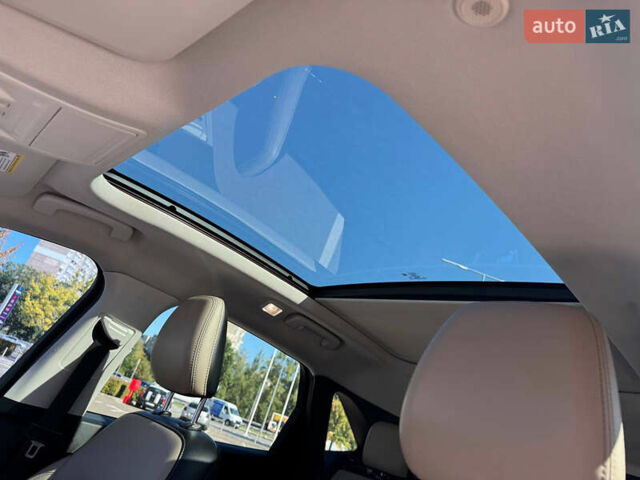 Червоний Форд Ескейп, об'ємом двигуна 1.5 л та пробігом 138 тис. км за 15200 $, фото 13 на Automoto.ua