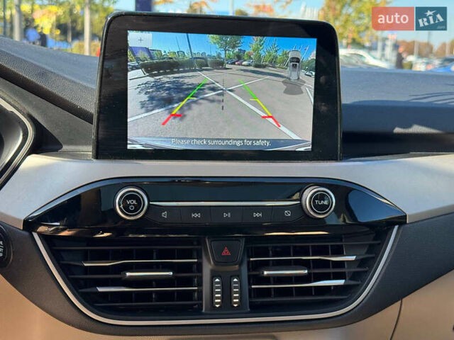 Червоний Форд Ескейп, об'ємом двигуна 1.5 л та пробігом 138 тис. км за 15200 $, фото 14 на Automoto.ua