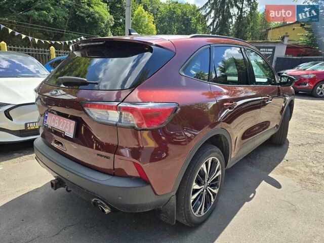 Красный Форд Эскейп, объемом двигателя 2 л и пробегом 36 тыс. км за 21000 $, фото 6 на Automoto.ua