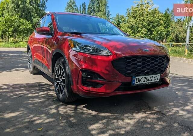 Красный Форд Эскейп, объемом двигателя 2.5 л и пробегом 39 тыс. км за 24500 $, фото 6 на Automoto.ua