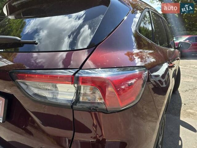 Красный Форд Эскейп, объемом двигателя 2 л и пробегом 36 тыс. км за 21000 $, фото 28 на Automoto.ua