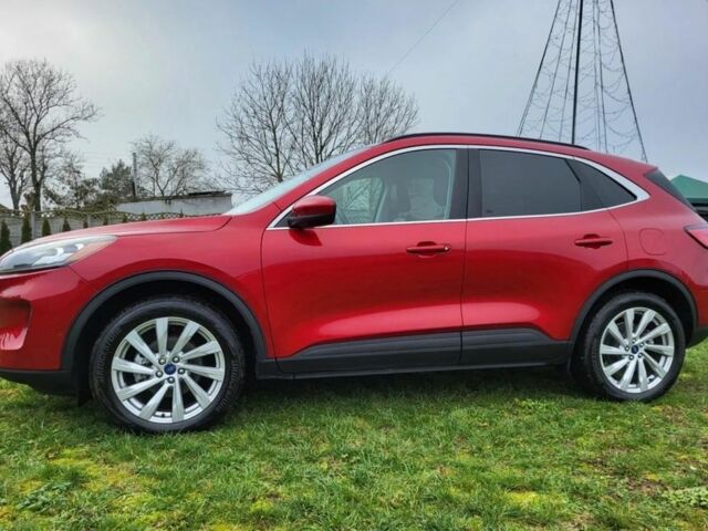 Красный Форд Эскейп, объемом двигателя 2 л и пробегом 58 тыс. км за 11600 $, фото 13 на Automoto.ua