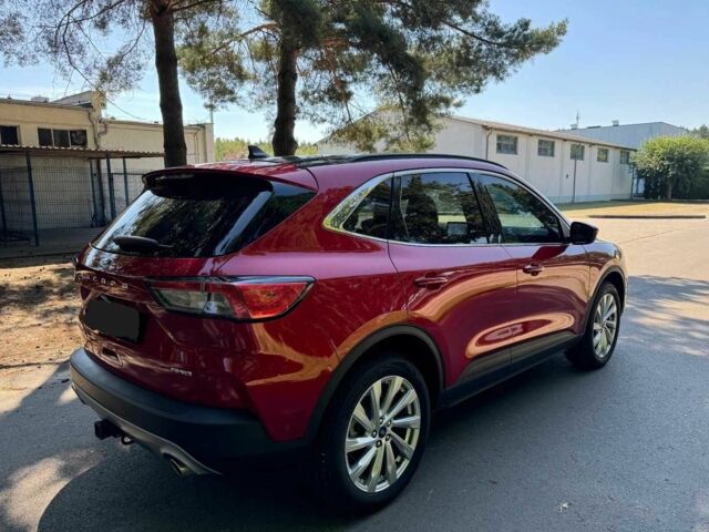 Красный Форд Эскейп, объемом двигателя 2 л и пробегом 83 тыс. км за 11999 $, фото 4 на Automoto.ua