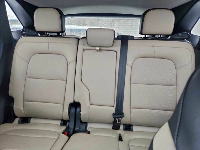 Красный Форд Эскейп, объемом двигателя 1.5 л и пробегом 33 тыс. км за 4500 $, фото 9 на Automoto.ua