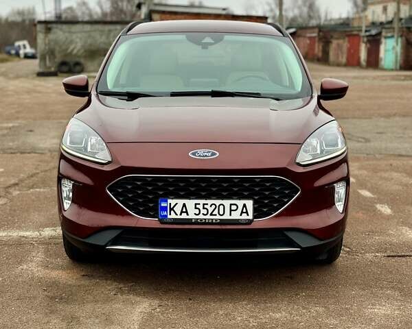 Красный Форд Эскейп, объемом двигателя 1.5 л и пробегом 14 тыс. км за 17900 $, фото 5 на Automoto.ua