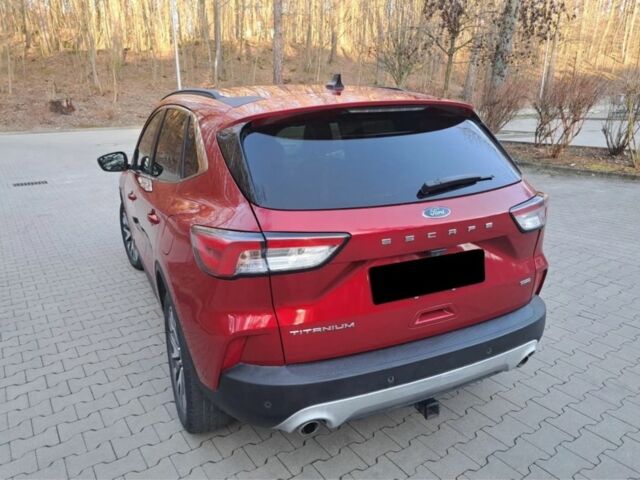 Красный Форд Эскейп, объемом двигателя 2.5 л и пробегом 86 тыс. км за 11800 $, фото 6 на Automoto.ua