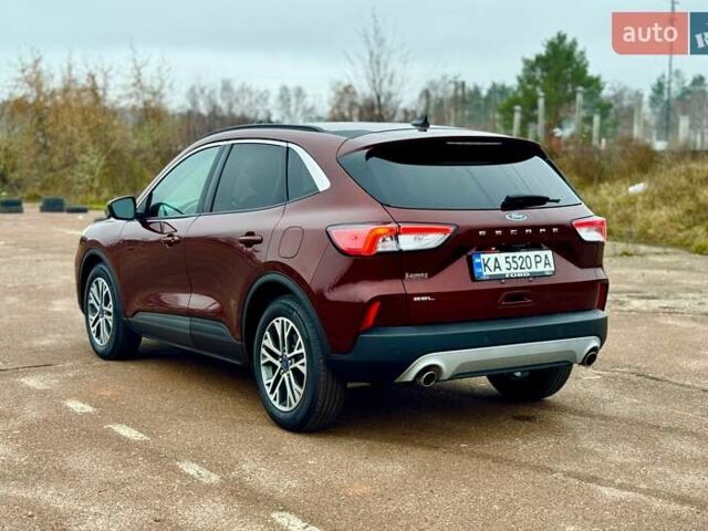 Красный Форд Эскейп, объемом двигателя 1.5 л и пробегом 14 тыс. км за 17900 $, фото 8 на Automoto.ua