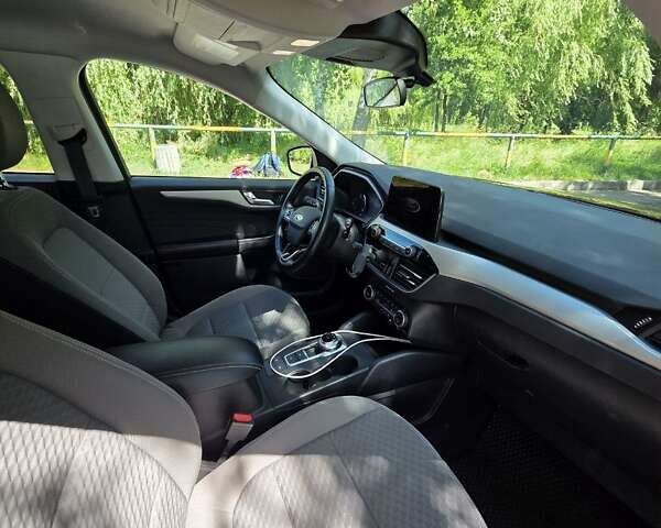 Красный Форд Эскейп, объемом двигателя 2.5 л и пробегом 39 тыс. км за 24500 $, фото 25 на Automoto.ua