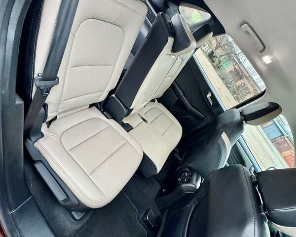 Красный Форд Эскейп, объемом двигателя 1.5 л и пробегом 14 тыс. км за 17900 $, фото 26 на Automoto.ua