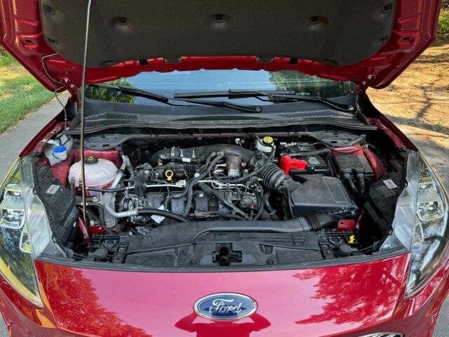 Красный Форд Эскейп, объемом двигателя 2 л и пробегом 83 тыс. км за 11999 $, фото 14 на Automoto.ua