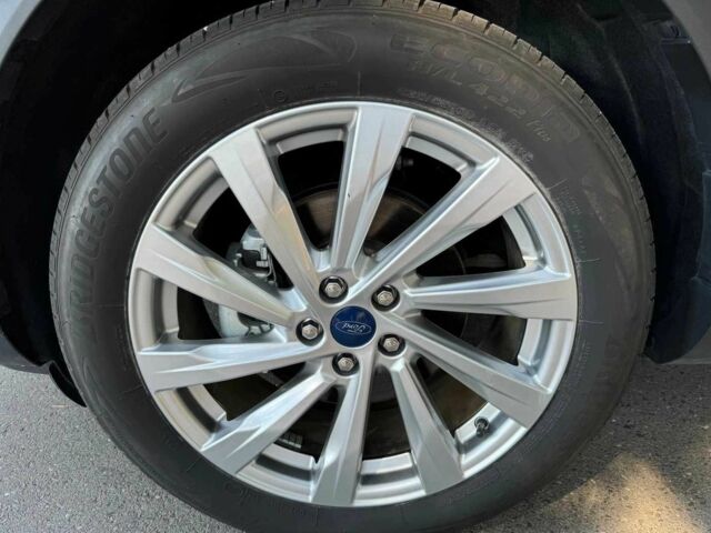 Красный Форд Эскейп, объемом двигателя 2 л и пробегом 83 тыс. км за 11999 $, фото 13 на Automoto.ua