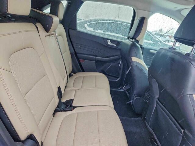 Красный Форд Эскейп, объемом двигателя 1.5 л и пробегом 33 тыс. км за 4500 $, фото 10 на Automoto.ua