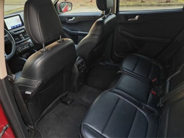 Красный Форд Эскейп, объемом двигателя 2.5 л и пробегом 86 тыс. км за 11800 $, фото 13 на Automoto.ua