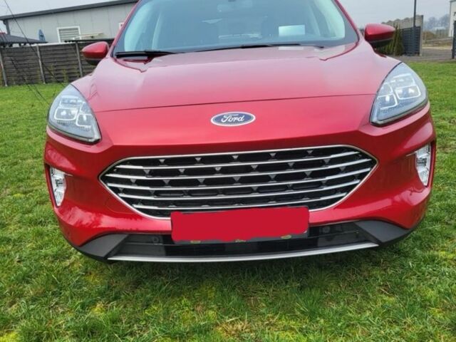 Красный Форд Эскейп, объемом двигателя 2 л и пробегом 58 тыс. км за 11600 $, фото 2 на Automoto.ua