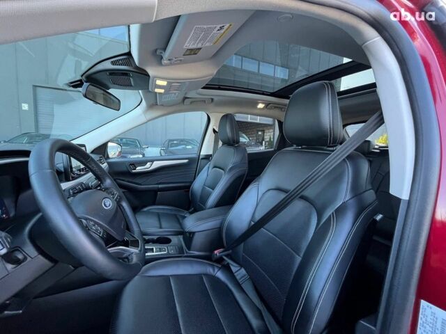 Красный Форд Эскейп, объемом двигателя 2.5 л и пробегом 68 тыс. км за 24590 $, фото 6 на Automoto.ua