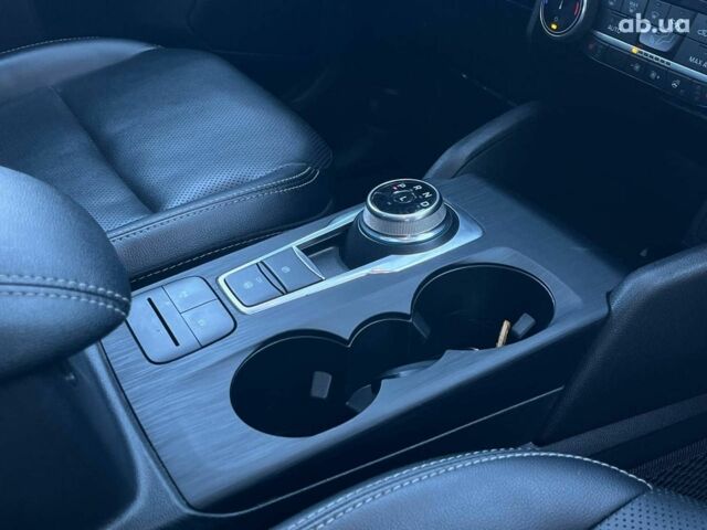 Красный Форд Эскейп, объемом двигателя 2.5 л и пробегом 68 тыс. км за 24590 $, фото 20 на Automoto.ua