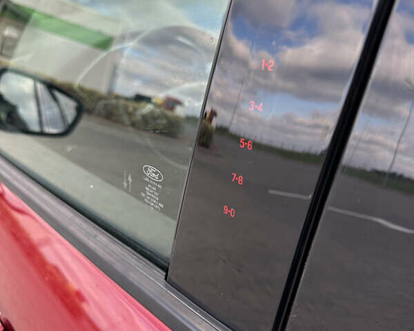 Червоний Форд Ескейп, об'ємом двигуна 2 л та пробігом 49 тис. км за 21000 $, фото 17 на Automoto.ua