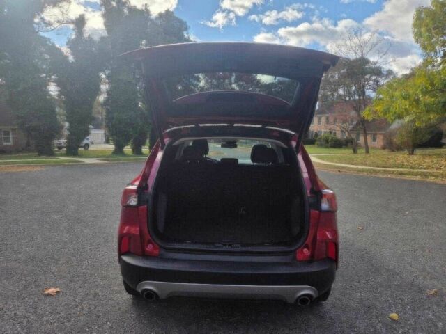 Червоний Форд Ескейп, об'ємом двигуна 2 л та пробігом 14 тис. км за 11300 $, фото 12 на Automoto.ua