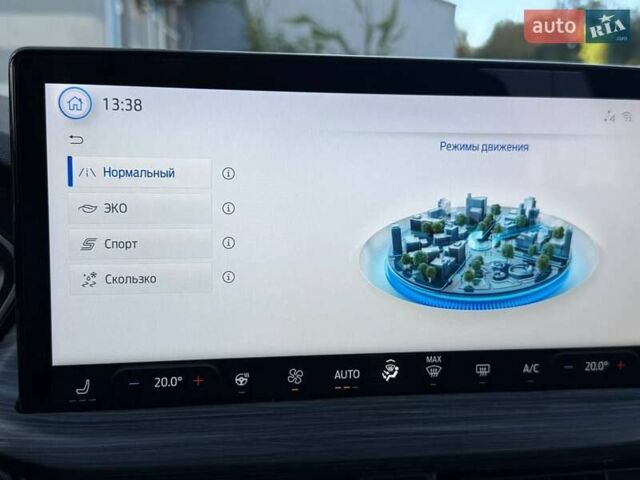 Червоний Форд Ескейп, об'ємом двигуна 2 л та пробігом 40 тис. км за 25500 $, фото 28 на Automoto.ua