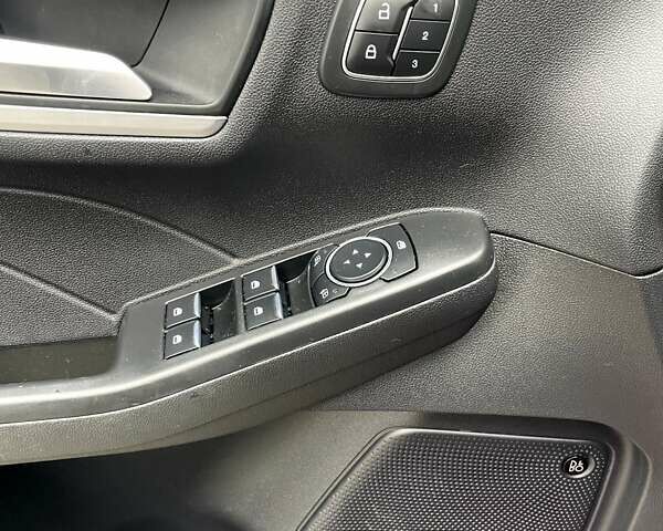 Красный Форд Эскейп, объемом двигателя 2.5 л и пробегом 29 тыс. км за 27000 $, фото 29 на Automoto.ua