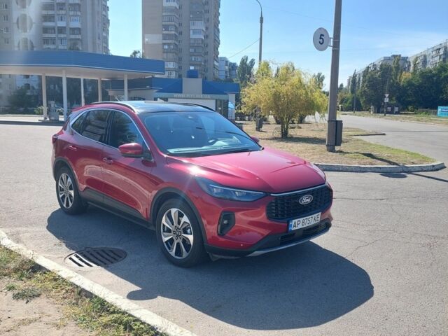 Червоний Форд Ескейп, об'ємом двигуна 2 л та пробігом 19 тис. км за 24000 $, фото 1 на Automoto.ua