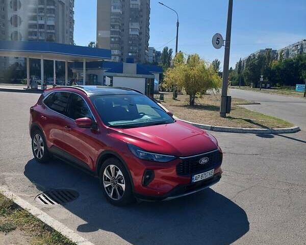 Красный Форд Эскейп, объемом двигателя 2 л и пробегом 19 тыс. км за 24000 $, фото 8 на Automoto.ua