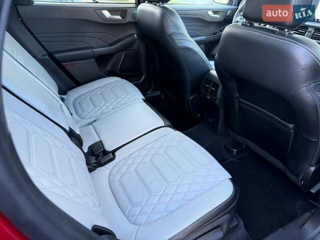 Червоний Форд Ескейп, об'ємом двигуна 2 л та пробігом 40 тис. км за 25500 $, фото 21 на Automoto.ua