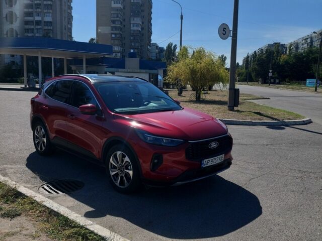 Червоний Форд Ескейп, об'ємом двигуна 2 л та пробігом 19 тис. км за 24000 $, фото 4 на Automoto.ua