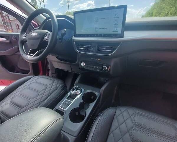 Форд Эскейп 2023 в Виннице на Automoto.ua Красный Форд Эскейп, объемом двигателя 2 л и пробегом 20 тыс. км за 24000 $, фото 4 на Automoto.ua