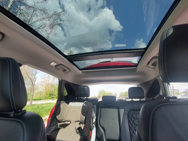 Червоний Форд Ескейп, об'ємом двигуна 2 л та пробігом 19 тис. км за 24000 $, фото 9 на Automoto.ua