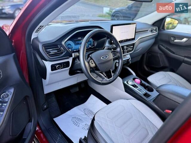 Червоний Форд Ескейп, об'ємом двигуна 2 л та пробігом 40 тис. км за 25500 $, фото 16 на Automoto.ua