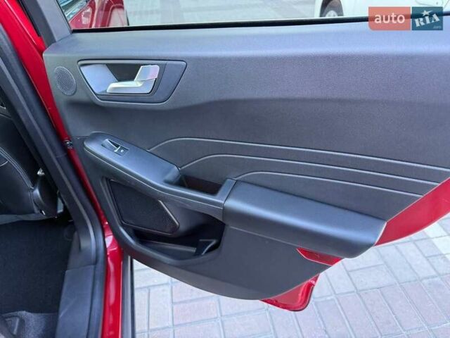 Червоний Форд Ескейп, об'ємом двигуна 2 л та пробігом 40 тис. км за 25500 $, фото 37 на Automoto.ua
