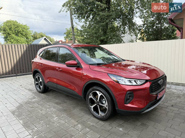 Червоний Форд Ескейп, об'ємом двигуна 2 л та пробігом 1 тис. км за 22999 $, фото 6 на Automoto.ua
