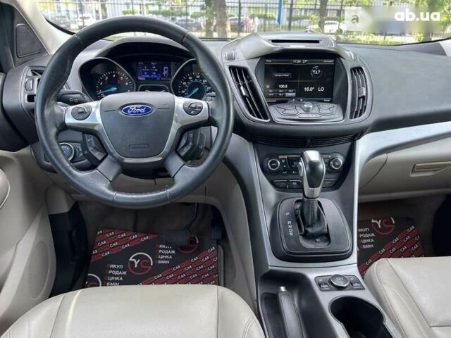 Форд Ескейп, об'ємом двигуна 2 л та пробігом 205 тис. км за 10900 $, фото 28 на Automoto.ua
