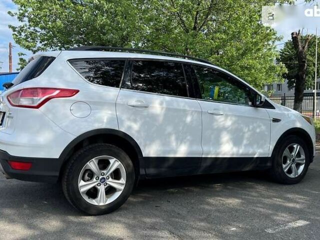 Форд Ескейп, об'ємом двигуна 2 л та пробігом 205 тис. км за 10900 $, фото 23 на Automoto.ua