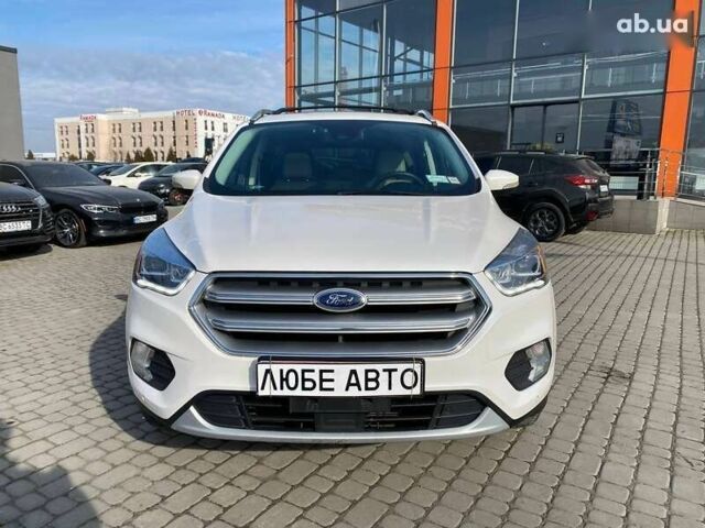 Форд Эскейп, объемом двигателя 1.5 л и пробегом 166 тыс. км за 15650 $, фото 1 на Automoto.ua