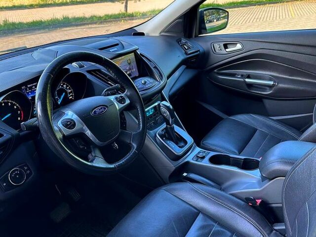 Форд Эскейп, объемом двигателя 1.6 л и пробегом 156 тыс. км за 9450 $, фото 10 на Automoto.ua