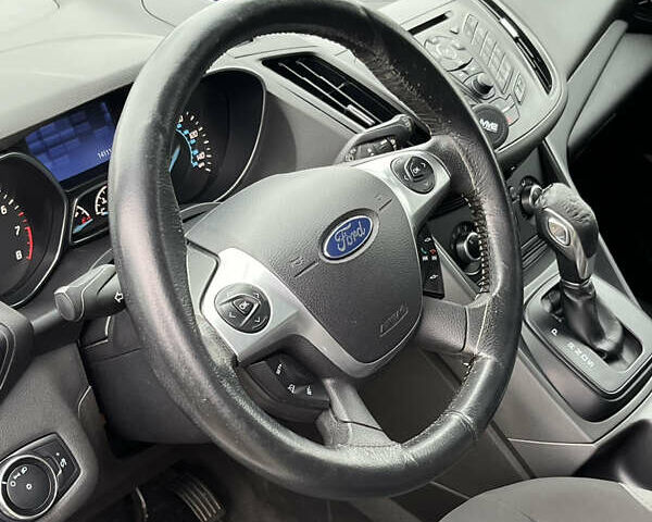 Форд Ескейп, об'ємом двигуна 2.5 л та пробігом 142 тис. км за 11000 $, фото 7 на Automoto.ua