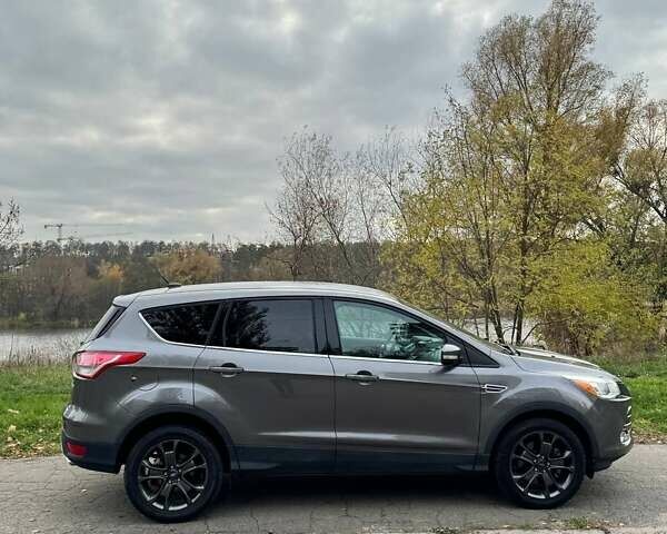 Форд Эскейп, объемом двигателя 2 л и пробегом 160 тыс. км за 9999 $, фото 6 на Automoto.ua