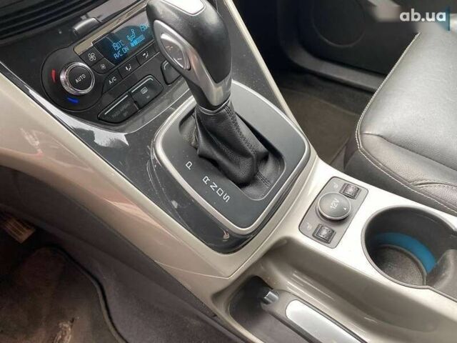 Форд Эскейп, объемом двигателя 0 л и пробегом 115 тыс. км за 9100 $, фото 19 на Automoto.ua